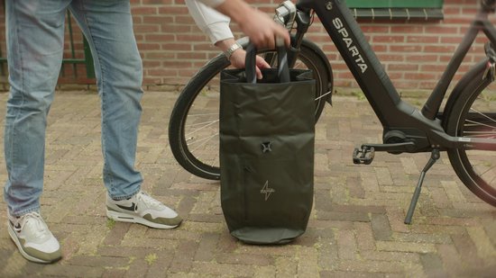 Voltano Luxe Fietstas 28L - Enkele Pakaftas - Marine Blauw - 100% Waterdicht