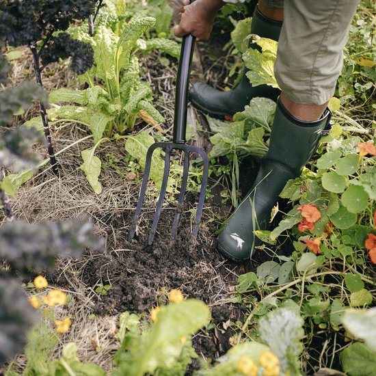 Fiskars Solid™ Spitvork - Tuinvork - Mestvork - 120 cm van Fiskars — afbeelding 4