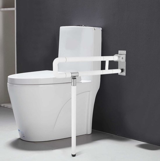 Wit steunhandvat naast een witte toiletpot gemonteerd aan een donkergrijze muur.