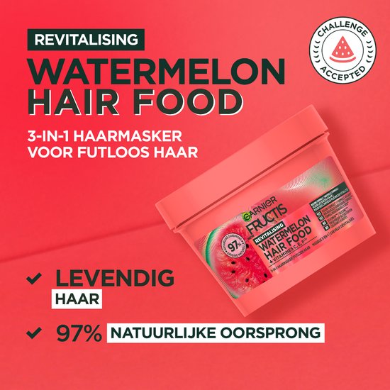 Pot Garnier Fructis Revitalising Watermelon Hair Food avec sticker "challenge accepted" et texte "Cheveux éclatants".