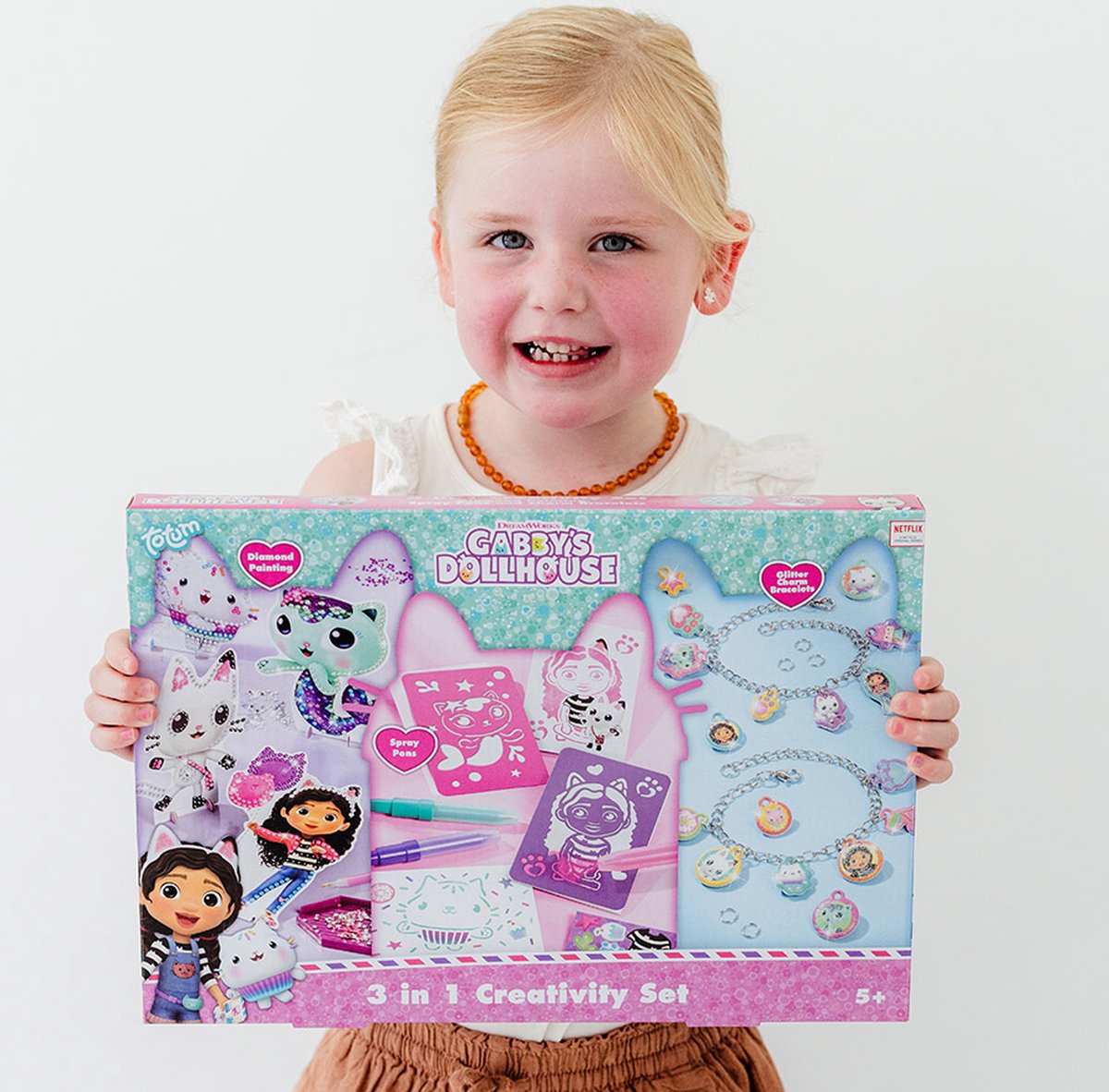 Gabby's Poppenhuis Totum knutselpakket XL 3 in 1 bedel armbandjes maken speelgoed meisjes, diamond paint, spraypens en sjablonen - Gabby's Dollhouse cadeautip knutselen creatief speelgoed — afbeelding 13