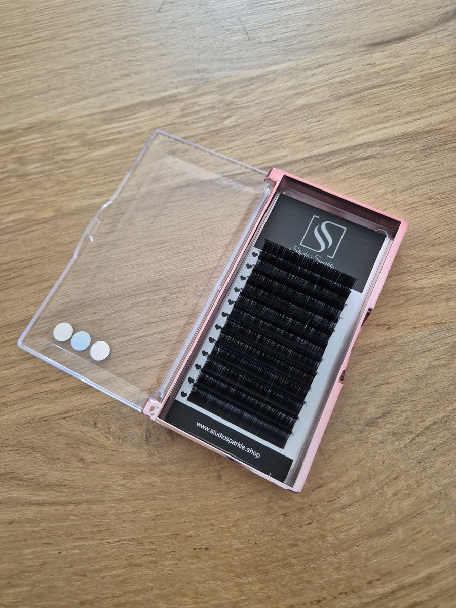 Goedkoopste Studio Sparkle - BigBang - Russian Volume Wimperextensions - 0,07 - D-krul - 7mm