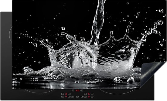 KitchenYeah® Protection plaque induction 95x55 cm - Éclaboussures d'eau - Noir - Blanc - Protege plaque de cuisson - Couvre plaque induction - Protecteur d'induction - Cuisine