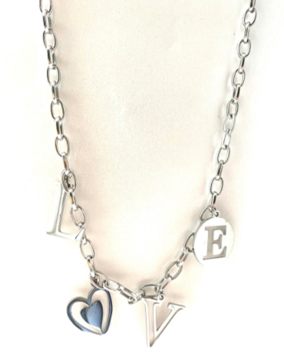 necklace love - ketting love - kleur zilver - bedels - stainless steel - nikkelfree - waterproof - cadeau mama - kadotip vriendin