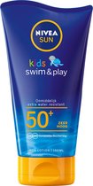 NIVEA SUN Kids Ultra Protect & Play Zonnebrand Lotion - SPF 50+ - Zeer waterproof en zandbestendig - Met dexpanthenol - 150 ml