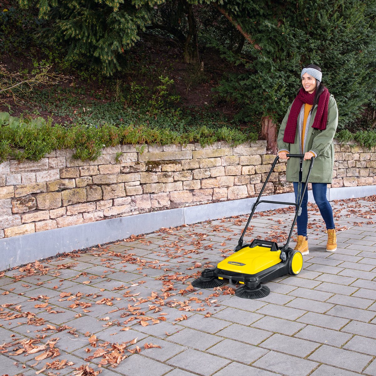 Kärcher S 4 Twin Handveegmachine - Werkbreedte 68 cm - Reservoir 20 liter - Zijborstel 2 stuks — cadeau in Tuin & Klussen - foto 7