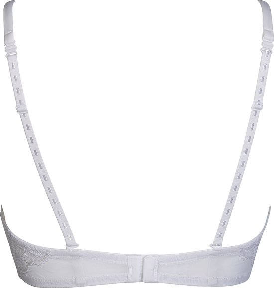 Achterkant van een witte strapless bh met verstelbare bandjes en kanten details.