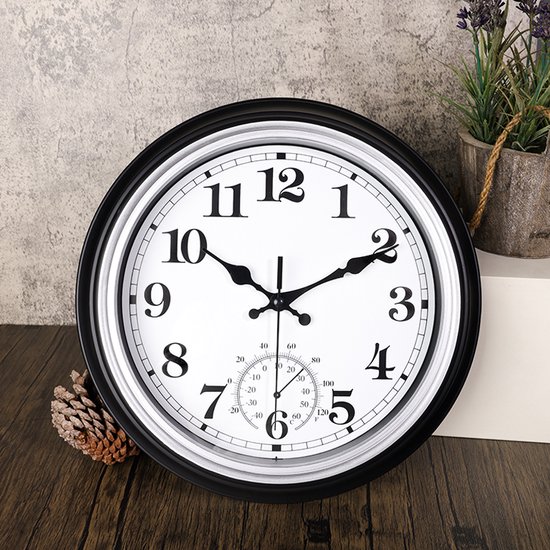 Zwarte wandklok met witte wijzerplaat en thermometer, 30 cm