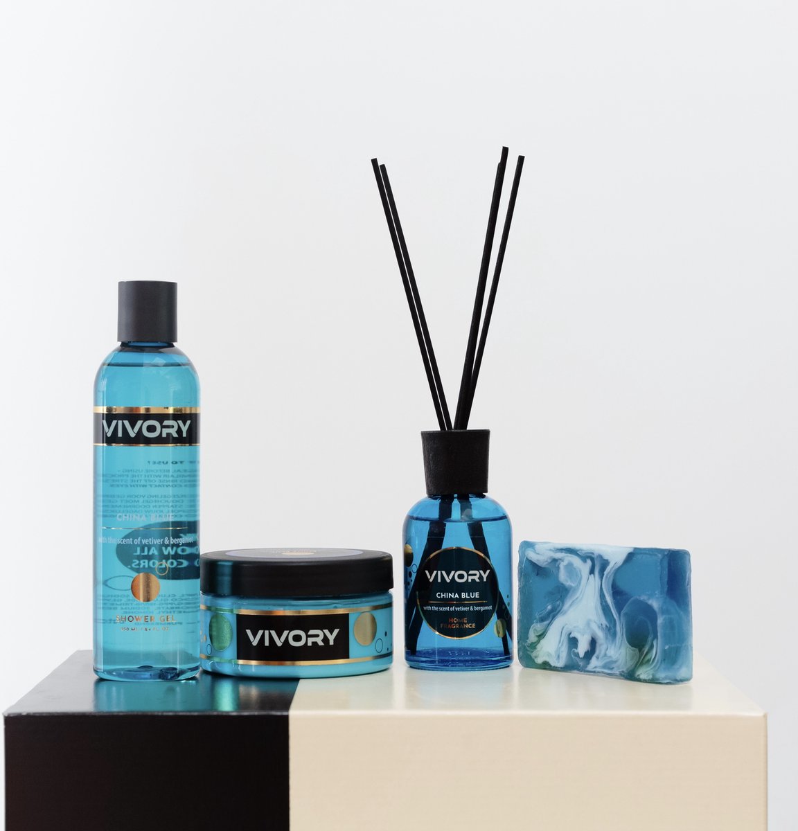 Goedkoopste Vivory geschenkset Bodycare & Home - China Blue - 4 grote producten VOORDEEL AANBIEDING