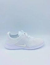 Nike Arrowz Maat 46