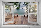 Tuindoek doorkijk door openslaand wit venster  naar Thaïs vlonderterras - 130x95 cm - tuinposter - tuin decoratie - tuinposters buiten - tuinschilderij