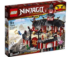 foto van Geld zodat ik deze zelf kan kopen: Lego Ninjago Legacy Het Spinjitzu Klooster - 70670