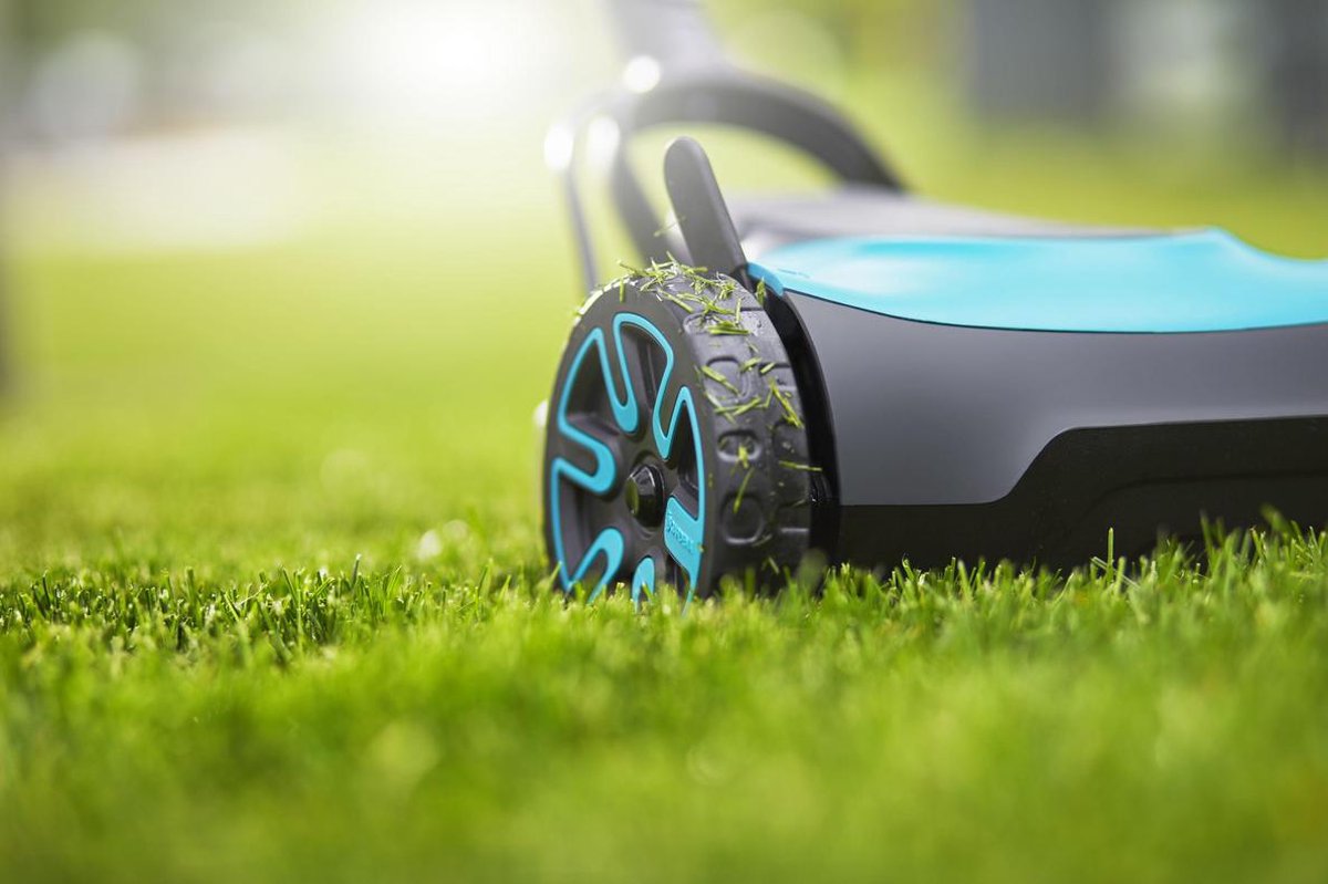 GARDENA Grasmaaier HandyMower Li-18/22 Grasmaaier (gemotoriseerd) - Maaibreedte 32 cm - Gazons tot 50 m² - Incl. accu – foto 4