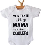 Baby Rompertje Mijn tante lijkt op mama maar dan veel cooler!  | Lange mouw | wit | maat 50/56  bekendmaking zwangerschap aankondiging cadeau voor de liefste aanstaande