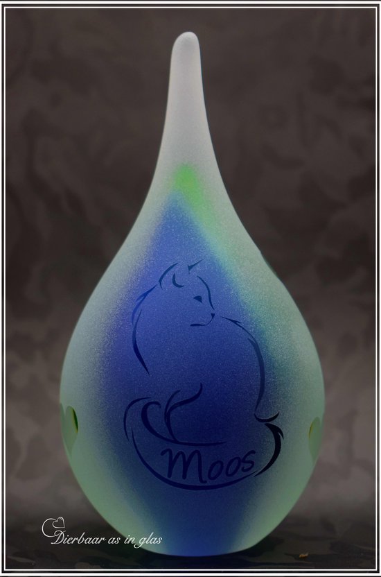 Urn met uw gewenste naam en afbeelding van een Poes-Kat middels zandstraling- Urn-Small-Glas- Groen en Blauw- 50ml inhoud-Druppel mini urn voor een kleine deelbestemming van het crematie as-urn mens-urn dier-Gedenken-Gepersonaliseerd