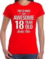 Awesome 18 year / 18 jaar cadeau t-shirt rood dames L