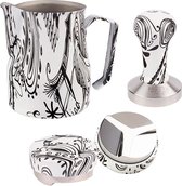 Motta Zwart/Wit Design Set - Tamper Zwart/Wit met RVS 58mm + Coffee leveling Tool Zwart/Wit 58mm + Europa Melkkan Zwart/Wit 50cl