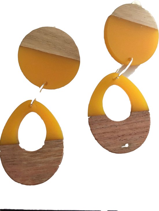 Petra's Sieradenwereld - Clipoorbel hanger hout geel (361)