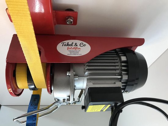 Takel en Co Electrische Fietslift rood met gele hijsbanden 125kg met CE-Keur certificering