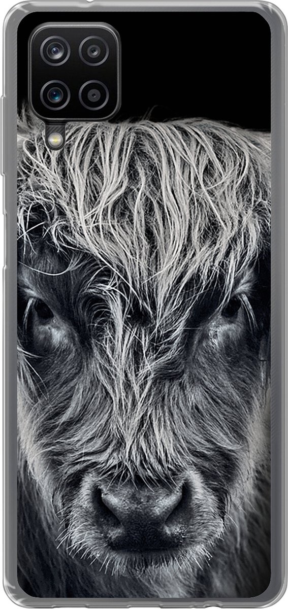 Telefoonhoesje Geschikt voor Samsung Galaxy A12 hoesje - Schotse hooglander - Zwart - Koe - Dieren - Siliconen Telefoonhoesje Telefoonhoesje