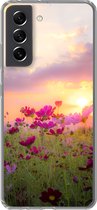 Geschikt voor Samsung Galaxy S21 FE hoesje - Zonsondergang - Bloemen - Roze - Natuur - Groen - Siliconen Telefoonhoesje