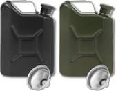 Set van 2 heupflessen, roestvrijstalen benzineblikken met trechter, militair ontwerp, matzwart en matgroen, 2 x metalen heupflessen, cadeaus voor mannen, mini-heupfles 4 oz (groen en zwart)