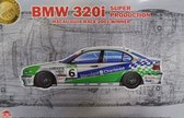 1:24 NuNu 24041 BMW 320i E46 - 2001 Macau Gear Race Winner Plastic Modelbouwpakket