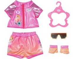 foto van BABY born Fietsoutfit - 43 cm