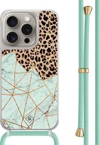 Casimoda® - Coque iPhone 15 Pro avec cordon vert menthe - Léopard marbre menthe - Cordon détachable - TPU/polycarbonate