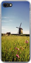 Geschikt voor iPhone 8 hoesje - Een molen met bloemen - Siliconen Telefoonhoesje