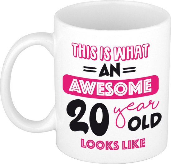 Bellatio Decorations Verjaardag cadeau mok 20 jaar - roze - grappige tekst - 300 ml - keramiek