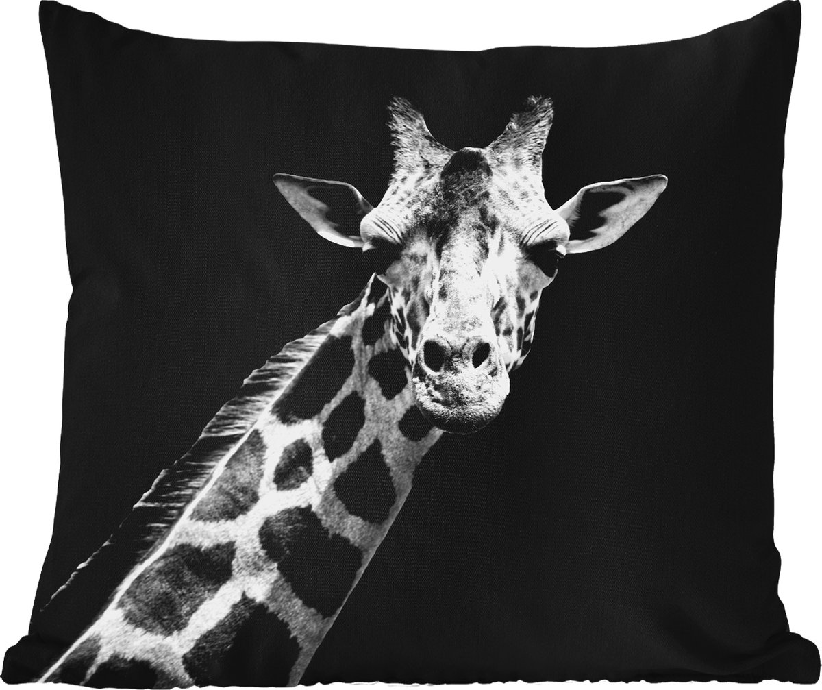 Buitenkussen Weerbestendig - Giraffe - Wilde dieren - Zwart - Wit - Portret - 50x50 cm