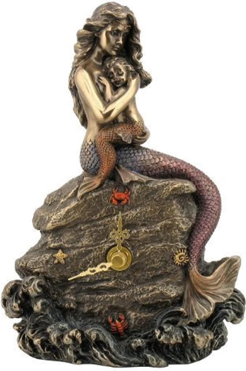 Veronese Design beeld/figuur - Zeemeermin Moeder en Baby zittend op de Rots - Klok - (hxbxd) ca. 20cm x 15cm x 10cm