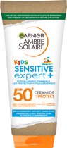 Garnier Ambre Solaire Sensitive Expert Kids Lait Protecteur SPF 50+ - Crème solaire hypoallergénique pour la peau des enfants avec Ceramide Protect - 175 ml