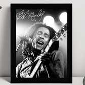 Bob Marley Ingelijste Handtekening – 15 x 10cm In Klassiek Zwart Frame – Gedrukte handtekening – The King of Reggae - Jamaica - Rasta - Buffalo Soldier - Three Little Birds