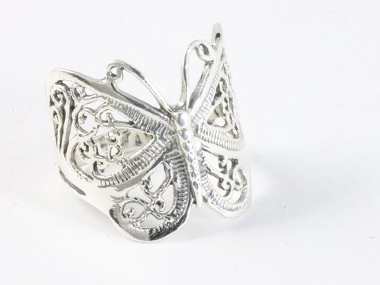 Opengewerkte zilveren vlinder ring - maat 17.5