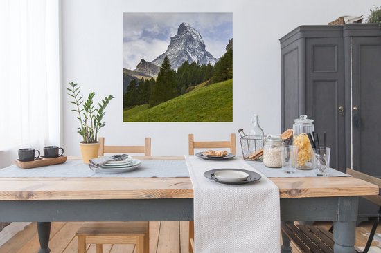 Affiche Le Cervin Suisse derrière une pinède - 100x100 cm XXL