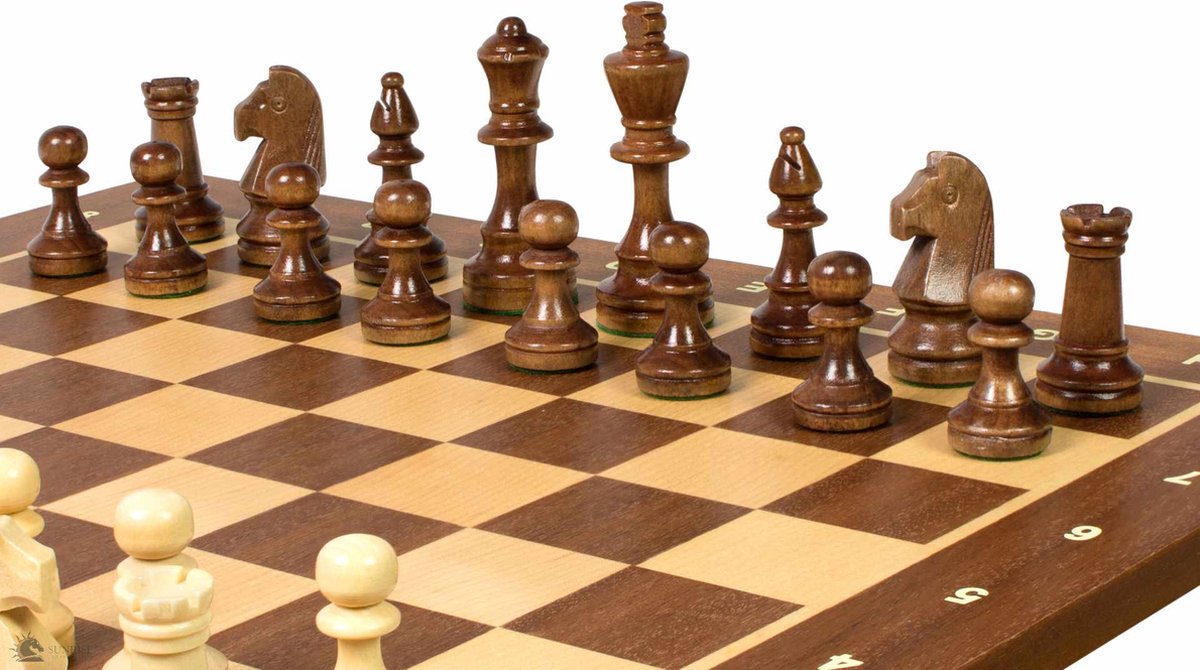Chess the Game Houten Schaakbord Staunton nr.4 met Staunton nr.4 schaakstukken