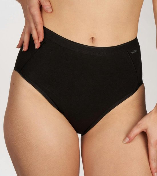 Zwarte dames high waist slip met verstevigd kruisje en naad op de achterkant.