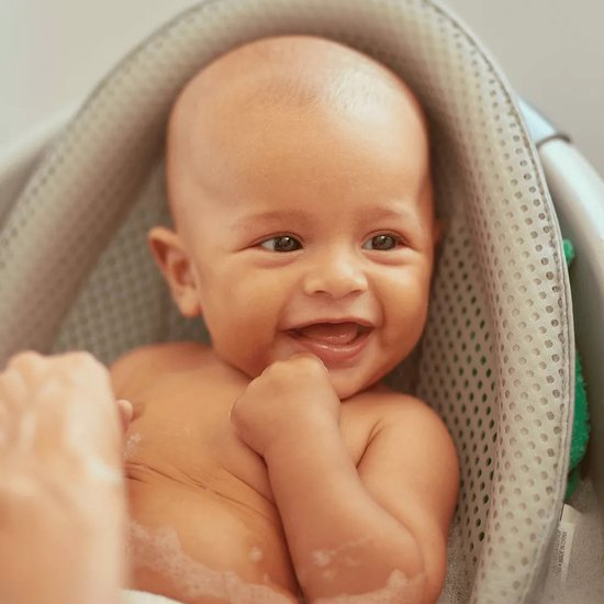 Aveeno Baby Daily Care Gift Set Includes Daily Moisturizing Body Lotion & 2-in-1 Baby Bath Wash & Shampoo - Babyhuidverzorging van Aveeno — afbeelding 2