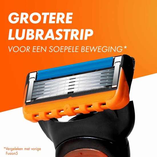 Gillette - Fusion 5 - Scheerset - Comfortabele scheerbeurt - Houder & 11 Navulmesjes
