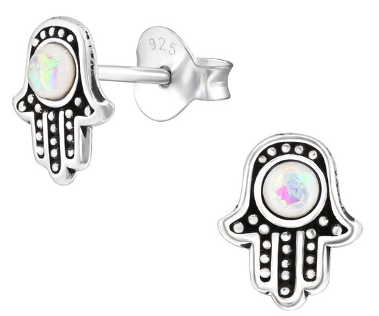Joy|S - Zilveren hamsa oorbellen - 8 x 7 mm - wit opaal - geoxideerd - oorknoppen