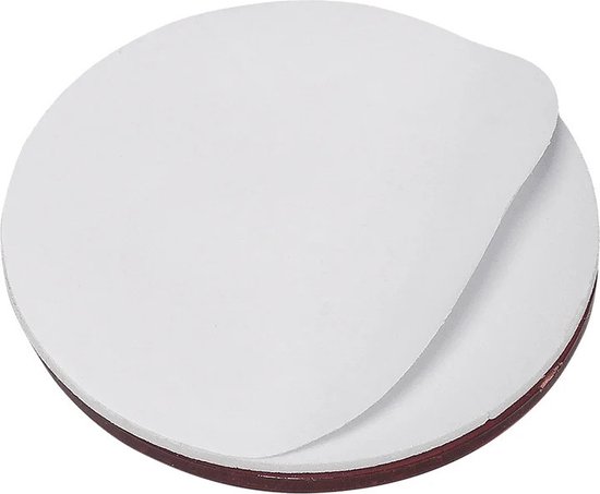 Witte ronde reflector met bruine rand en deels verwijderde witte beschermfolie.