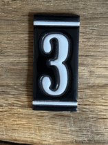 Huisnummers 3 ( Keramiek ) Hand geglazuurd zwart -wit