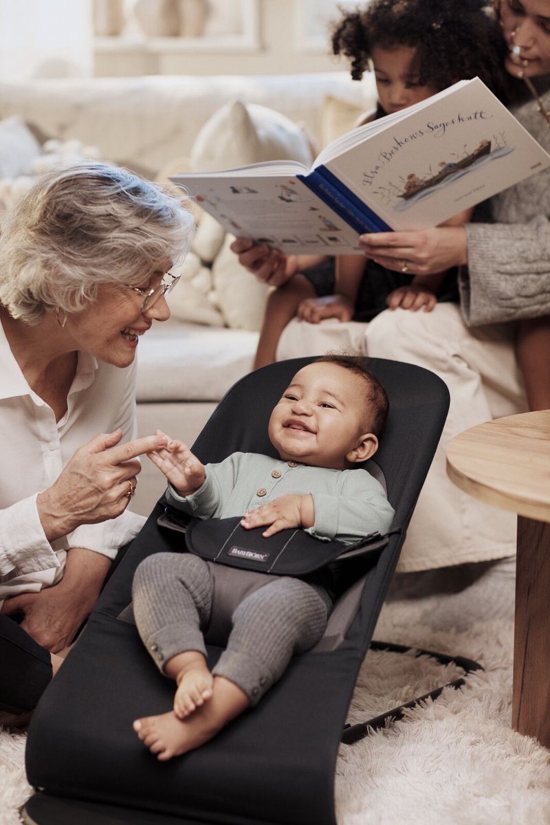 BabyBjörn Wipstoel Balance Soft - Geweven - Zwart-Donkergrijs - Ergonomisch - Verstelbaar - Inklapbaar – foto 8