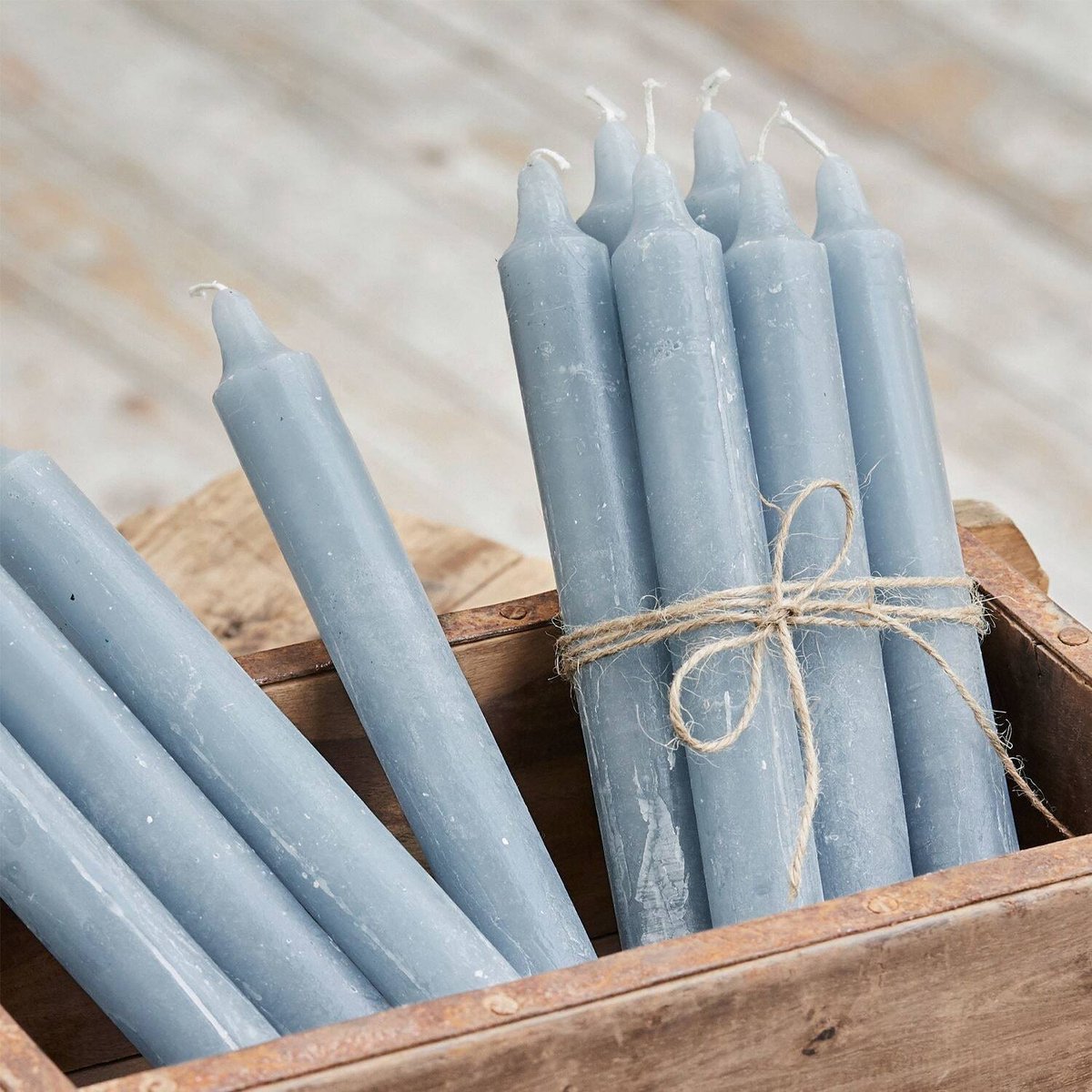 Loberon Lot de 12 Bougies Bauceau Anthracite - Bougies Longues déco Faites à la Main - Finition Rustique - Teintées dans la Masse et sans Odeur