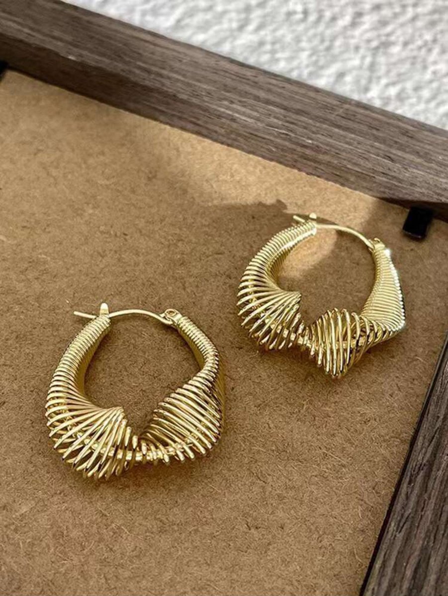 18K Gold Plated Smooth Hanging Wire Earrings