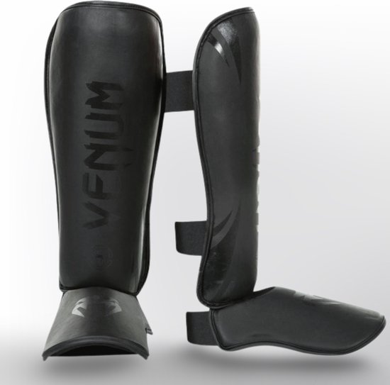 Venum Scheenbeschermers Challenger - Zwart - Maat L