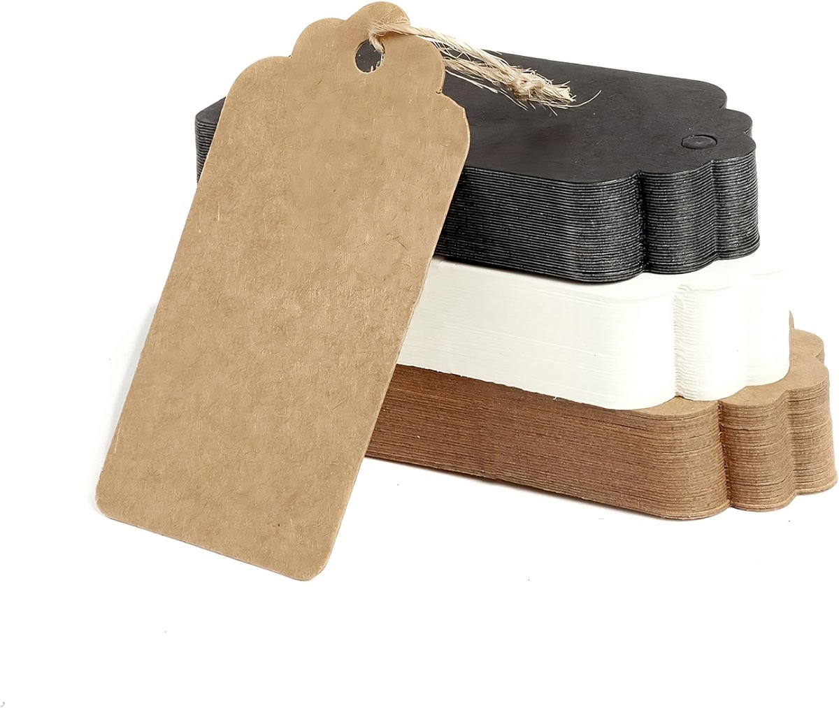 150x Stuks Kraft Karton Labels met 20m Jute Touw - Hart Kartonnen Cadeaulabels met Gaatje en Koord - Bruine, Zwarte & Witte Etiketten - Kraftpapier Naamkaartjes - Blanco Prijskaartjes\Prijslabels met Koortje - 7*4 cm — cadeau in Spellen & Speelgoed - foto 2