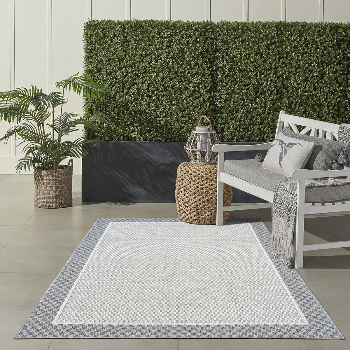 Flycarpets Belize Vloerkleed / Buitenkleed - Binnen & Buiten - Crème / Grijs - Laagpolig - Kadermotief - 140x200 cm